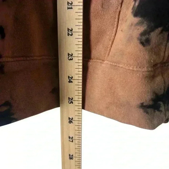 Jeffree Star Fashion Christmas Cookie Edition Black Tan Bleach Dye | Size Small - Picture 4 of 5